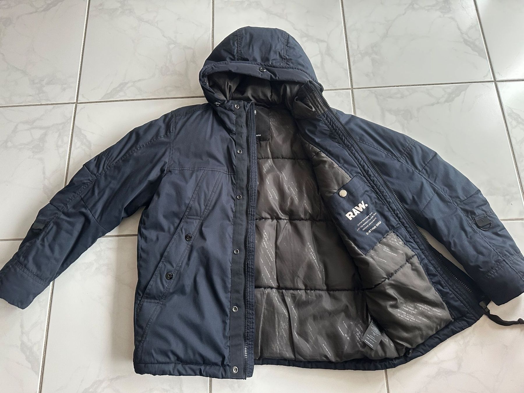 G-Star Jacken: G-STAR RAW Daunen Jacke – Gebraucht aus Neunkirch von internet-shop 1