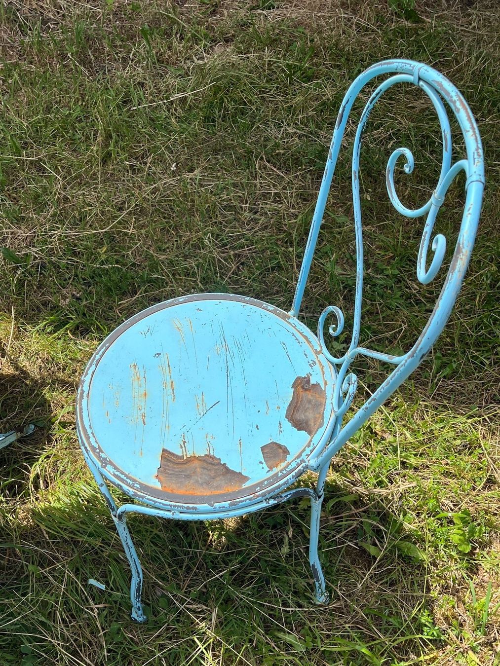 Set di tavolo e panche: Gartentisch mit 4 Stühlen, Metall – Usato da Madetswil venduto da Babalou 6