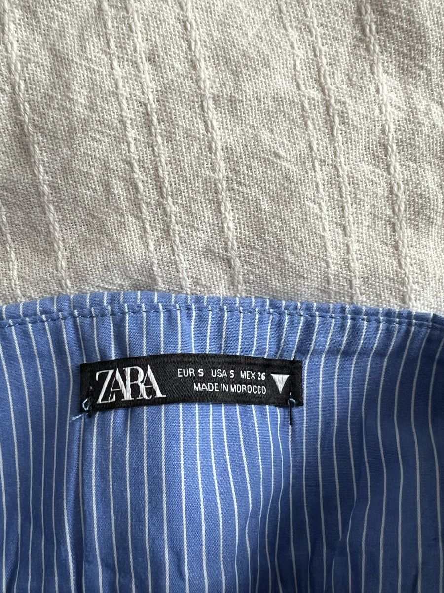 Zara Top: TRÄGERLOSES TOP ZARA – Usato da Luzern venduto da sr.luzern 5