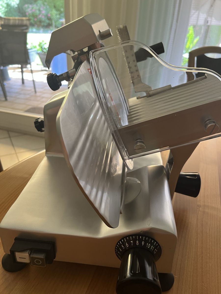Küchengeräte: Gastro Hero Fleischschneidemaschine  – Gebraucht aus Neuenhof von Ivita 4