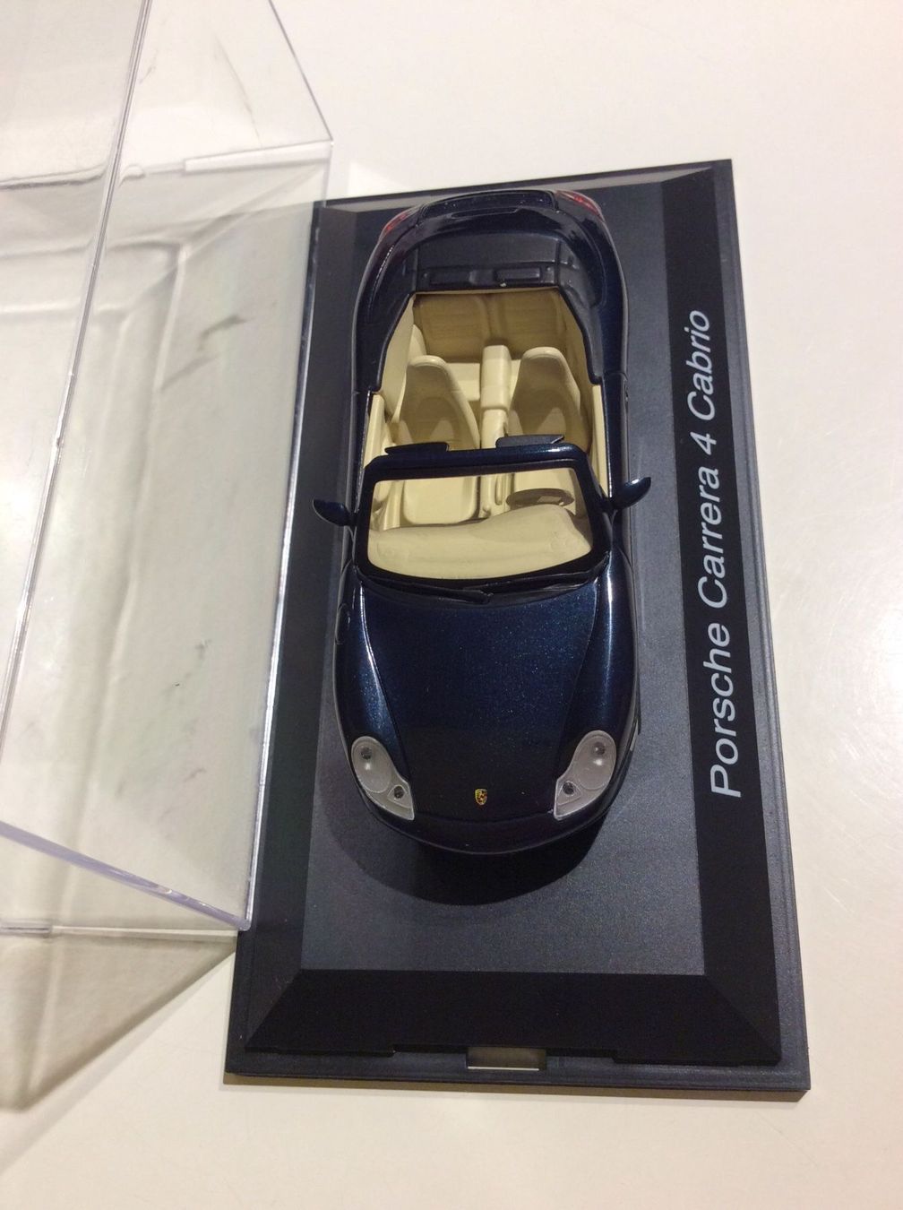 Porsche Modellautos: Porsche Carrera 4 Cabrio, Schuco – Gebraucht aus Utzigen von Lasagne99 3
