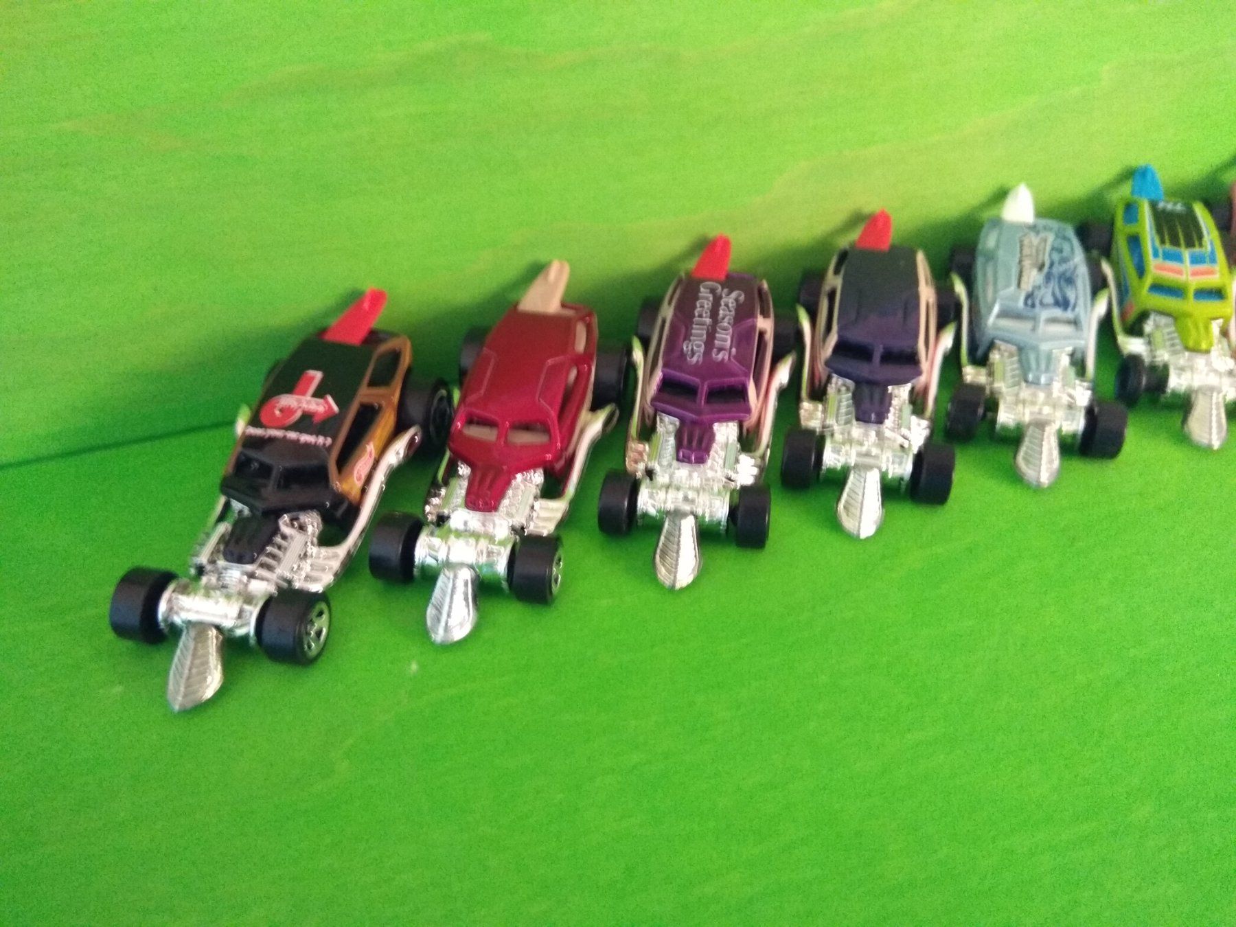 Hot Wheels Modellini d'auto: Hot wheels Surf CRATE lot – Nuovo e nell'imballaggio originale da Villars-sur-Glâne venduto da dadj01 3