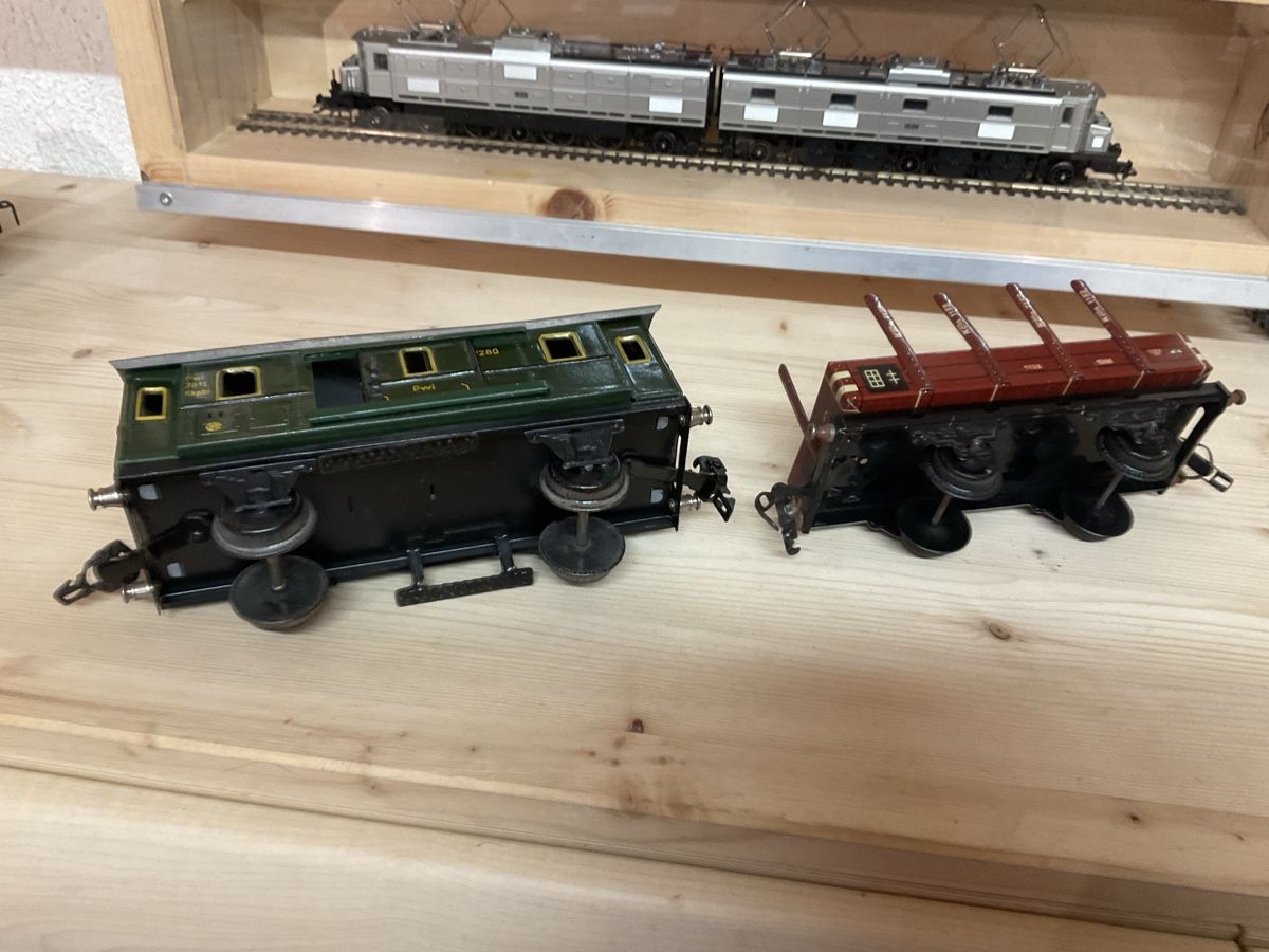 Modelleisenbahnen: 2 x Spur O  – Gebraucht aus Wald ZH von Sbbemilio 3