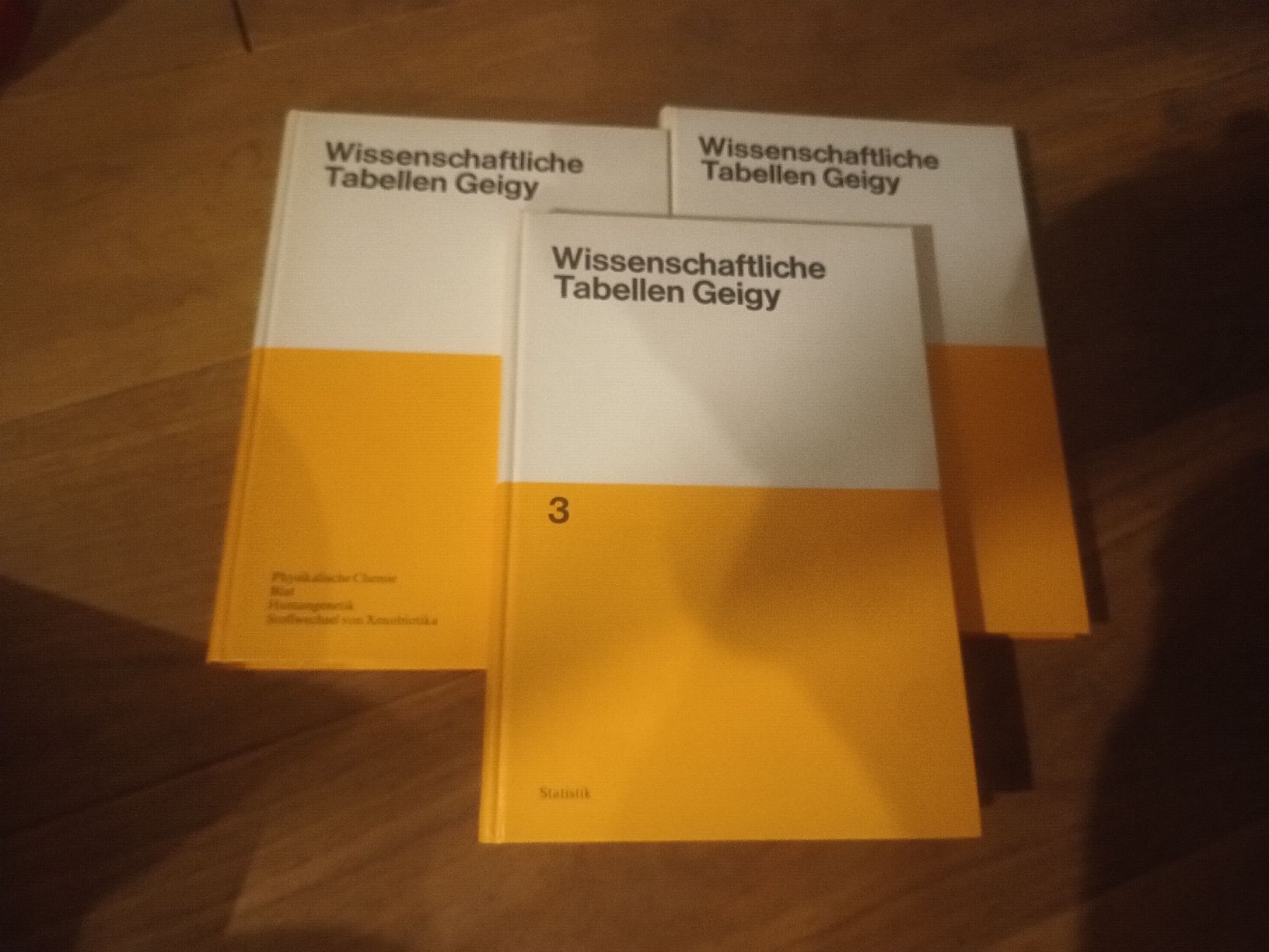 Libri: Wissenschaftliche Tabellen Geigy – Usato da Burgdorf venduto da Bxblau