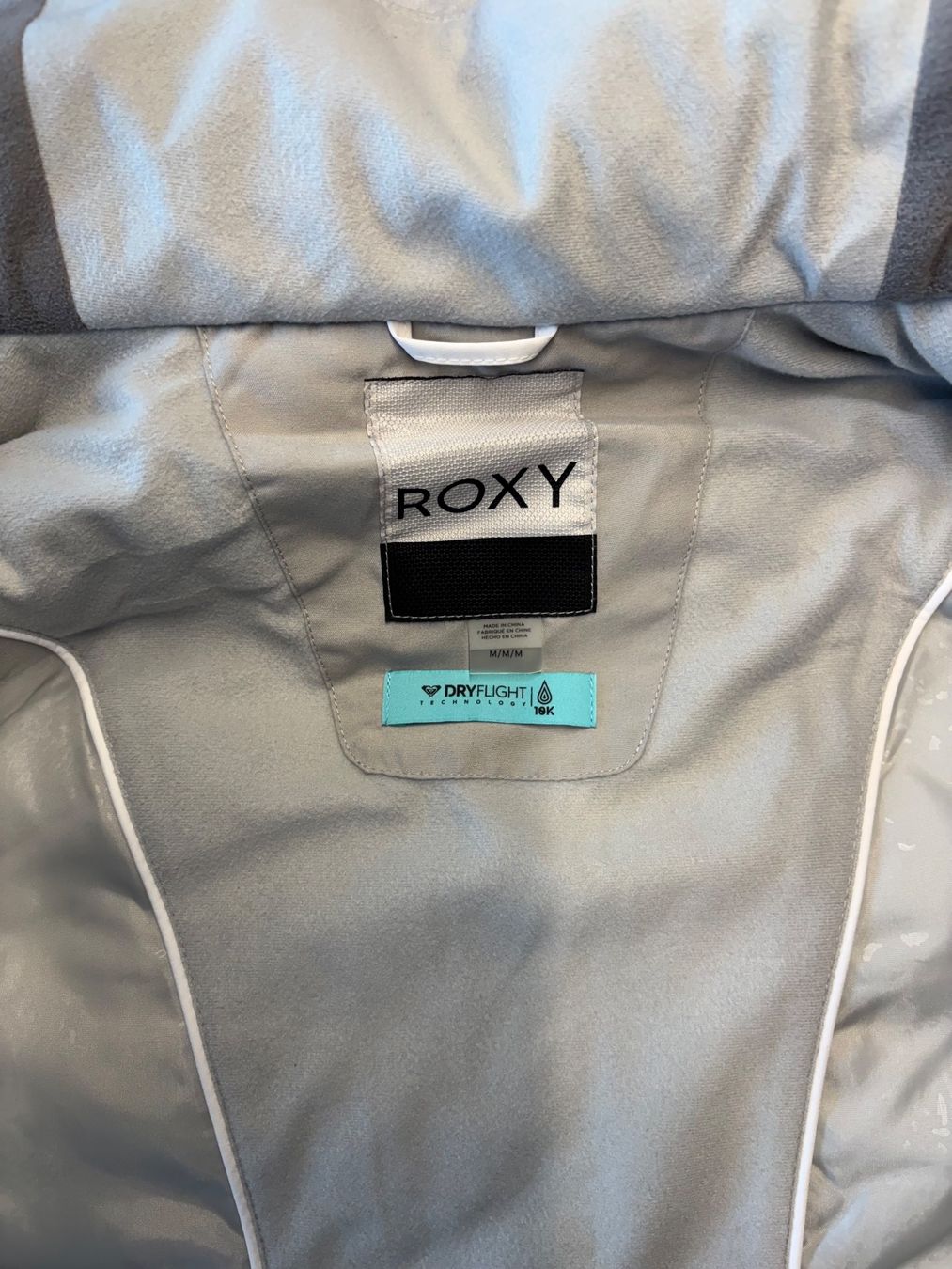 Roxy Giacche: Damen Skijacke ROXY Gr. M – Usato da Kradolf venduto da 0721 7