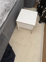 Weisses Nachttischli / Beistelltischli 30/30 cm