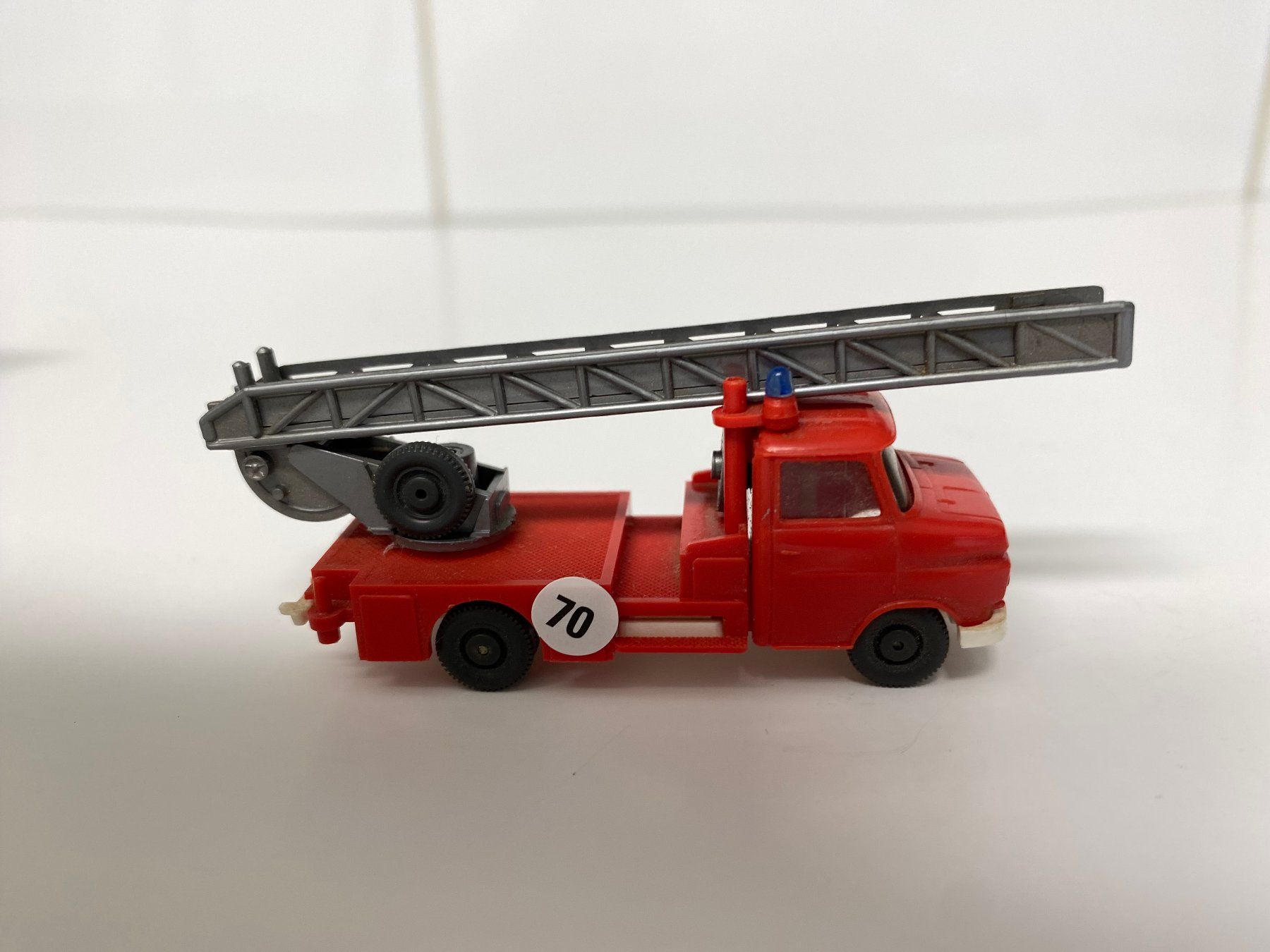Wiking Modellautos: Wiking Feuerwehr Opel 70 – Gebraucht aus Stäfa von elcondor245