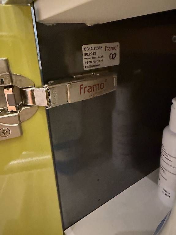 Spülbecken & Waschbecken: Lavabo – Gebraucht aus Bulle von Preteni 2