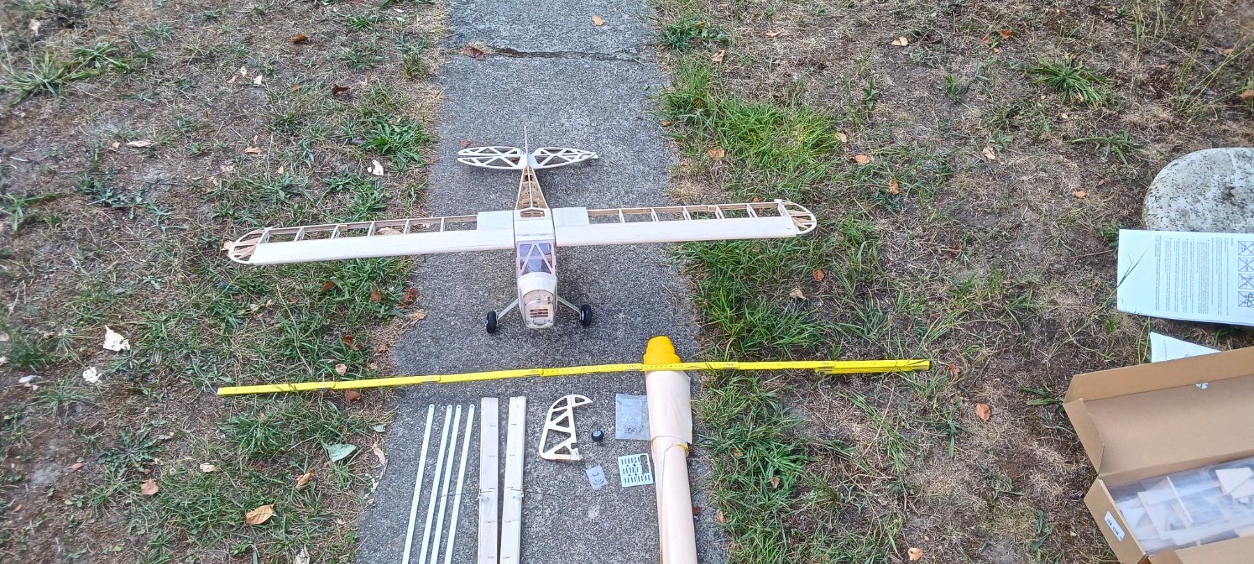 Modellismo RC: Piper Cub 1200mm Bausatz – Difettoso da Aarau venduto da sar_dxm5