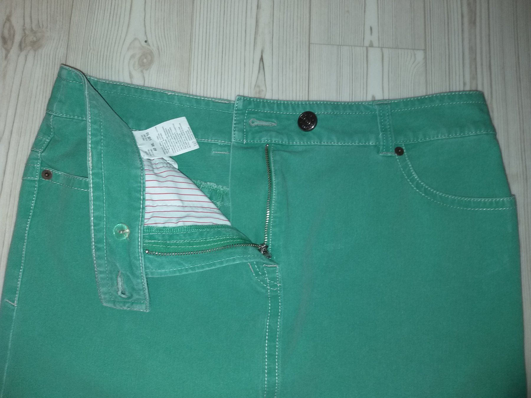 Bogner Gonne: Jupe / Rock BOGNER    Taille / Grosse 40 CH ...... – Usato da Cossonay-ville venduto da Super-Price-Quality 4
