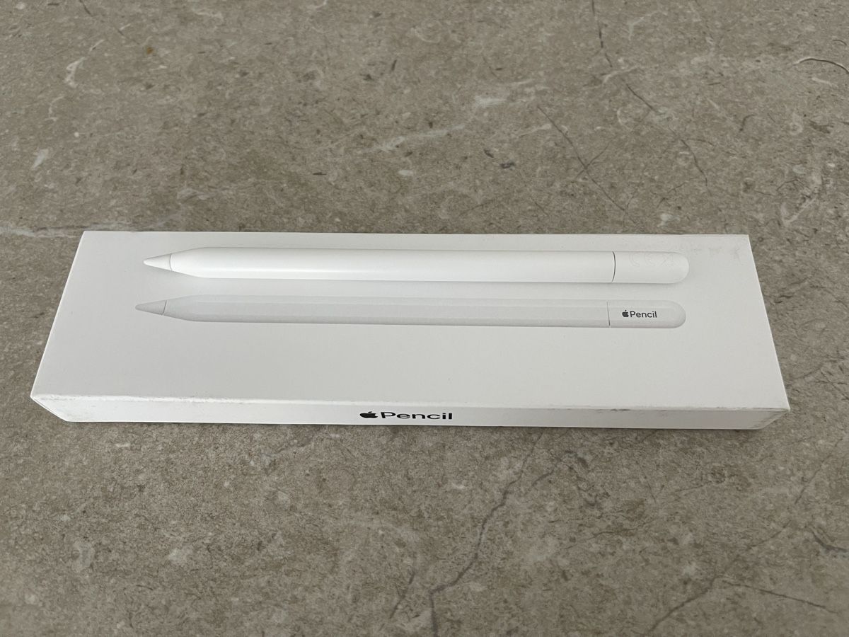 Apple Stylos & Marker: Apple Pencil USB-C – Neuf (Voir description) à Trimbach par sheshe27
