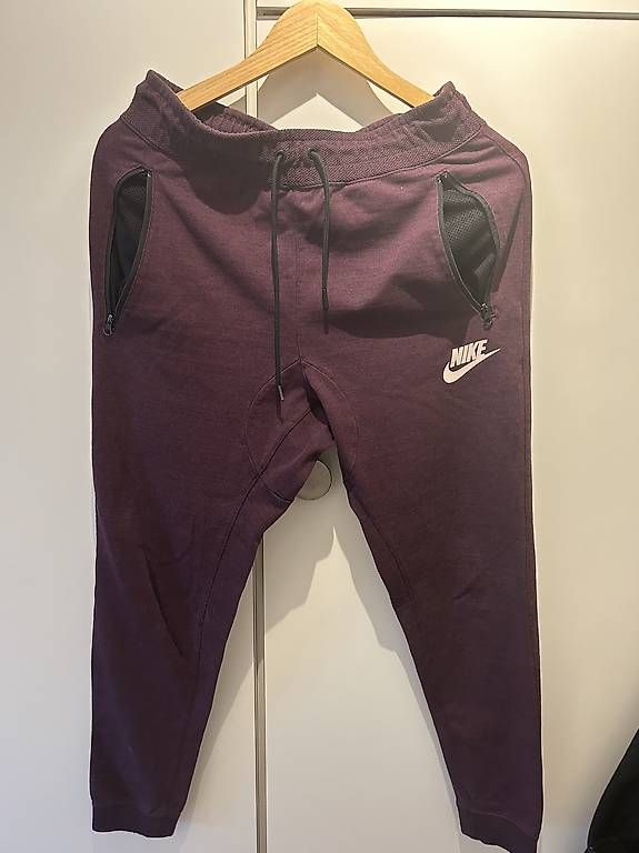 Pantaloni: Nike jogginghose  – Usato da Zürich venduto da saf_fld6