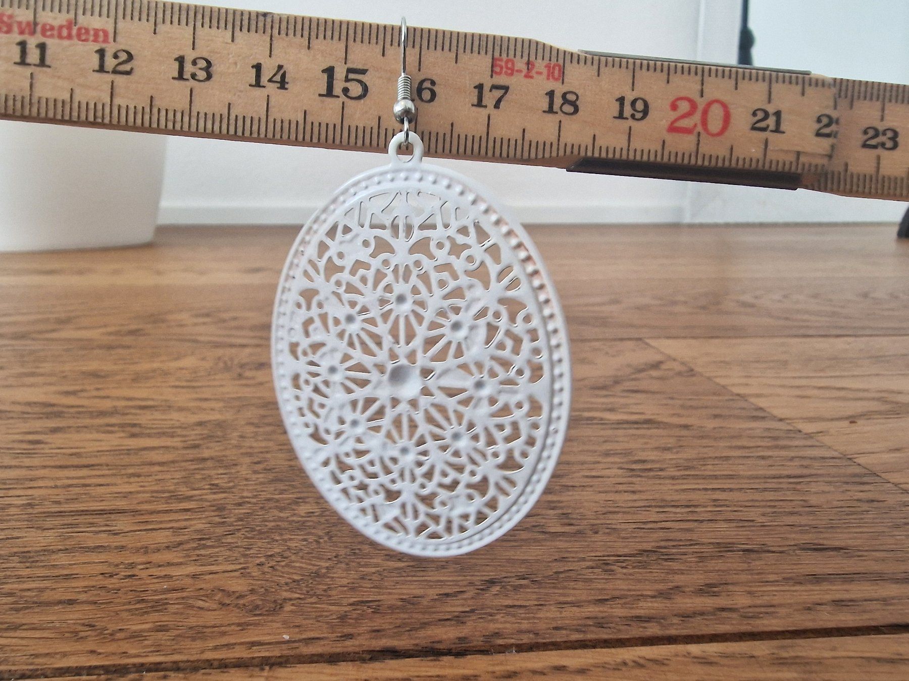 Orecchini pendenti & Orecchini a lobo: Ein Ohrring oval weiss filigran – Nuovo (secondo la descrizione) da Meierskappel venduto da HeartWear 3
