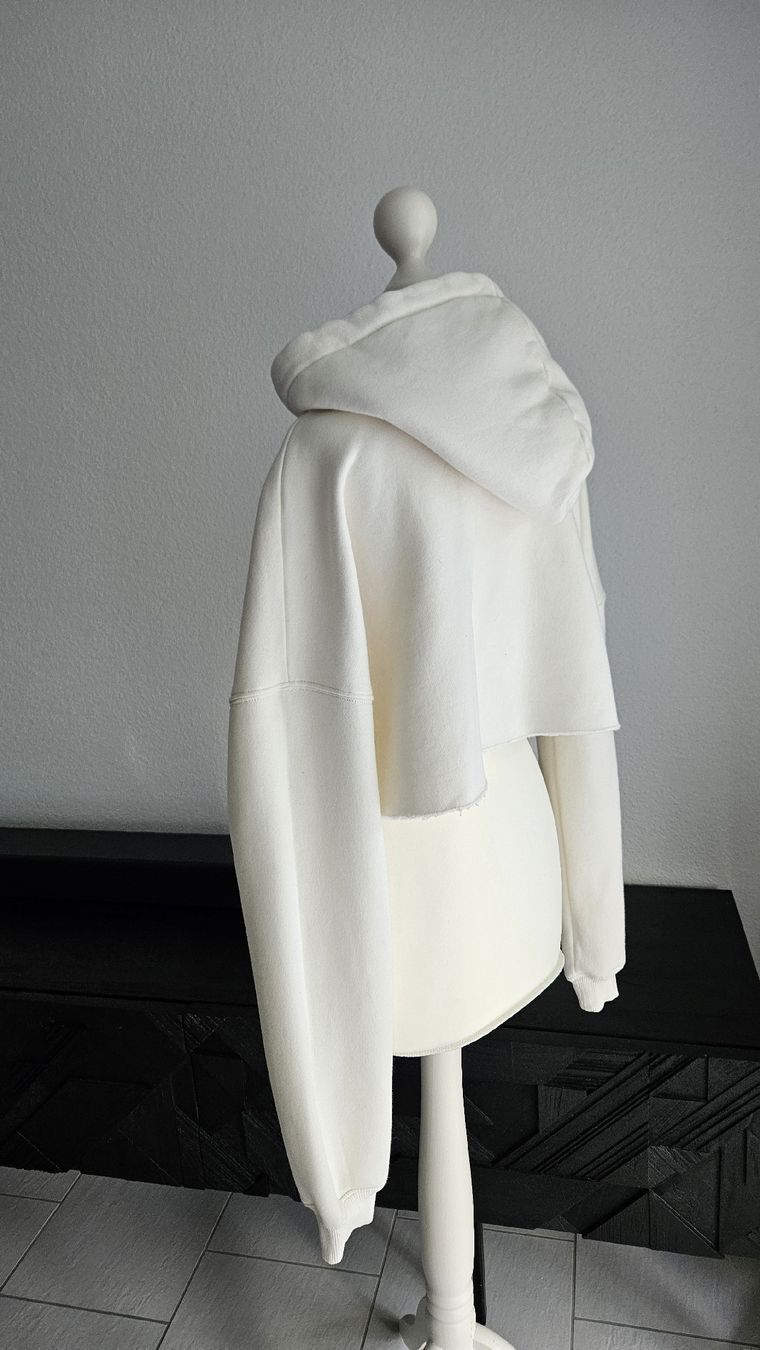 Pullover & Sweatshirts: Pullover – Gebraucht aus Bülach von Recherchieren 1