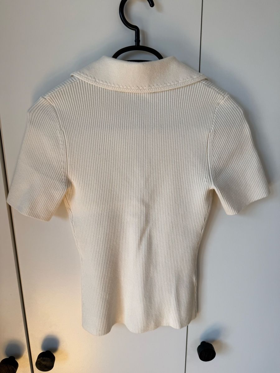 Sezane Top: Sezane Top xs – Nuovo (secondo la descrizione) da Luzern venduto da Aistee 3
