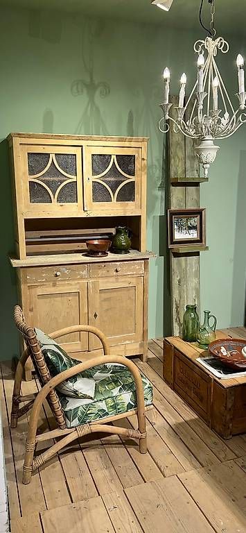 Büffets: Küchenbuffet Vintage Style – Gebraucht aus Gunzwil von vintage-bazaar 1