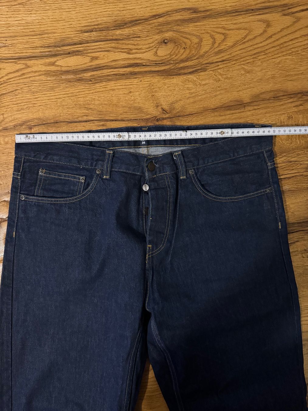 Carhartt Jeans: Carhartt Newel Pant – Usato da Zürich venduto da sell_my_stuff 4