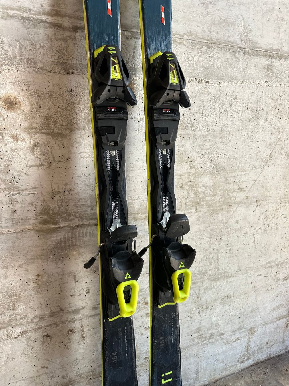 Fischer Skis: Fischer Curv Ti Ski 164CM – Gebraucht aus Emmenbrücke von karkarkar 2