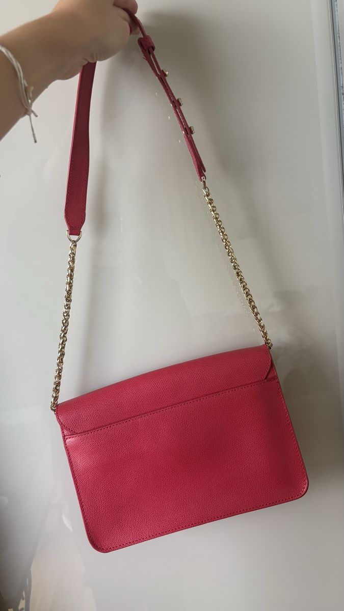 Furla Borse da donna: Rote Furla Umhängetasche – Usato da Zürich venduto da SandraF. 6