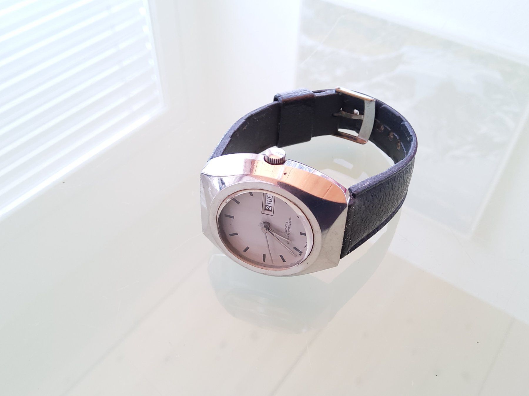 Montres: Montre bracelet vintage  – D'occasion à Malleray par Broc-Mo
