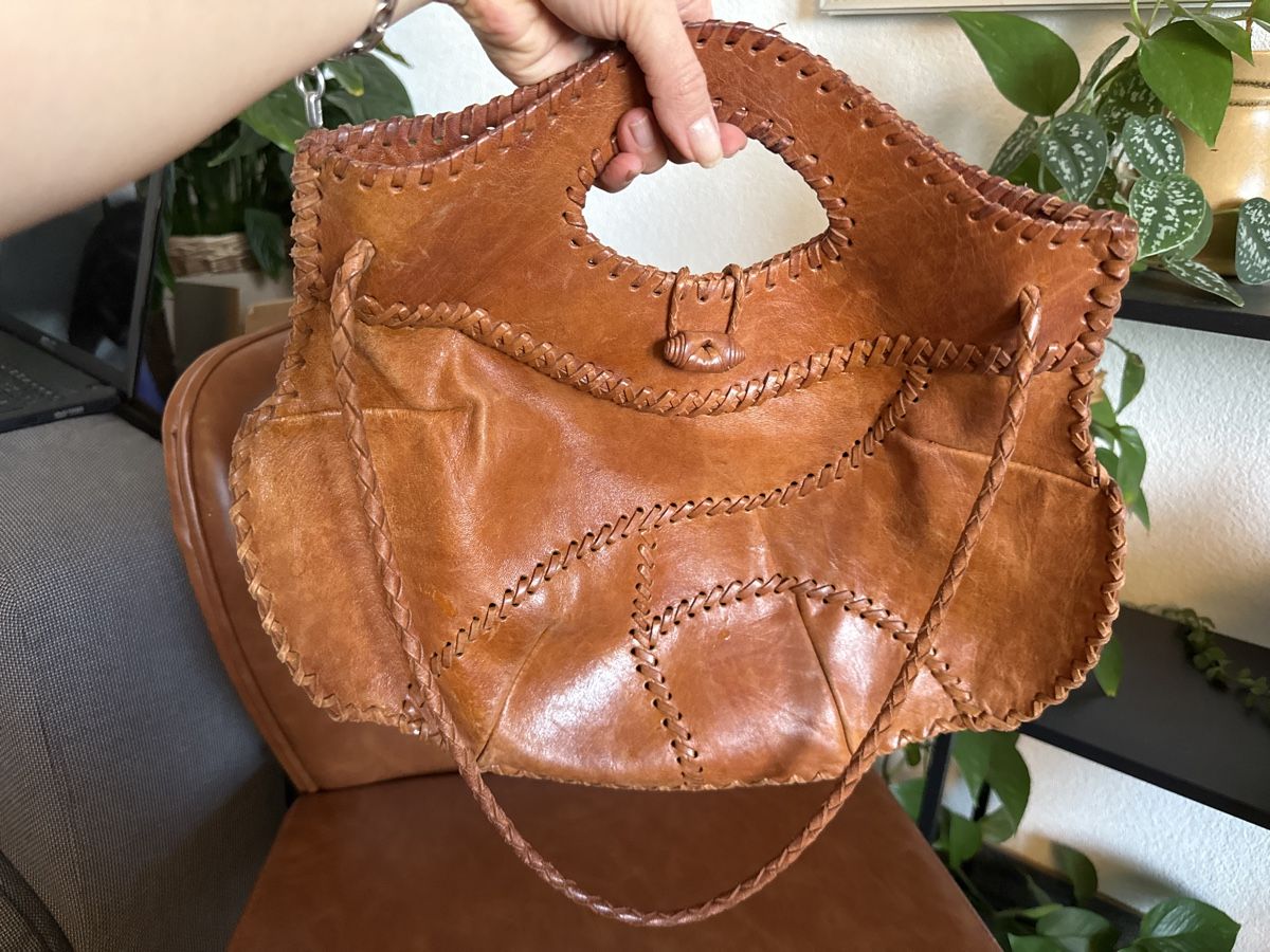Borse da donna: Sac à main en cuir marron – Usato da Bulle venduto da LeMoleson 1