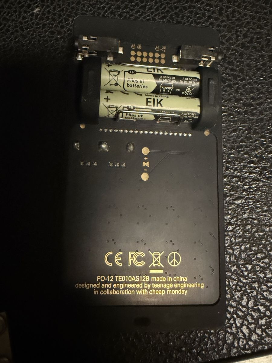 Teenage Engineering Strumenti musicali: Teenage Engineering Pocket Operator PO-12 mit Hülle – Usato da Langenthal venduto da guitarsnrecords 2