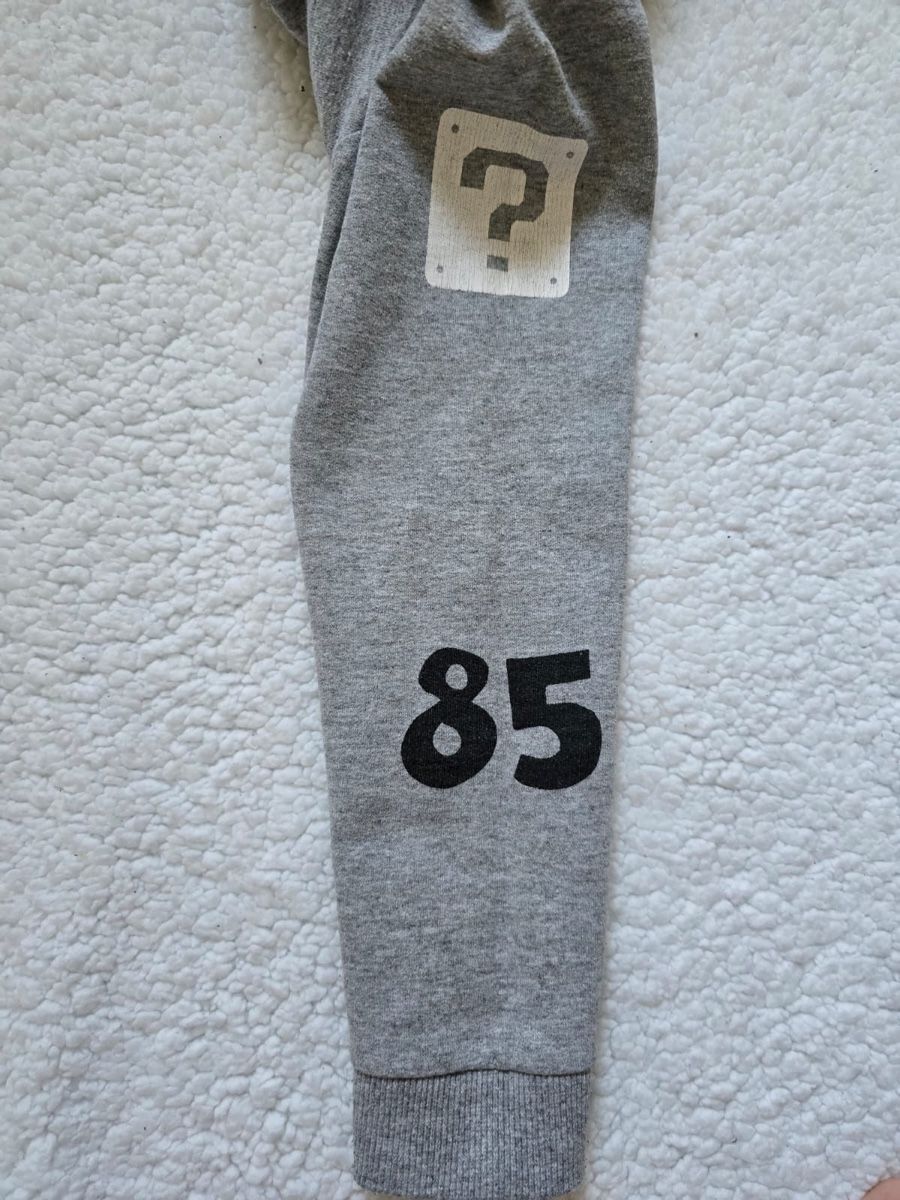 Pullover & Sweatshirts: Super Mario Pullover grau Grösse 116 gebrauchter Zustand – Gebraucht aus Tecknau von nor_npk6 7