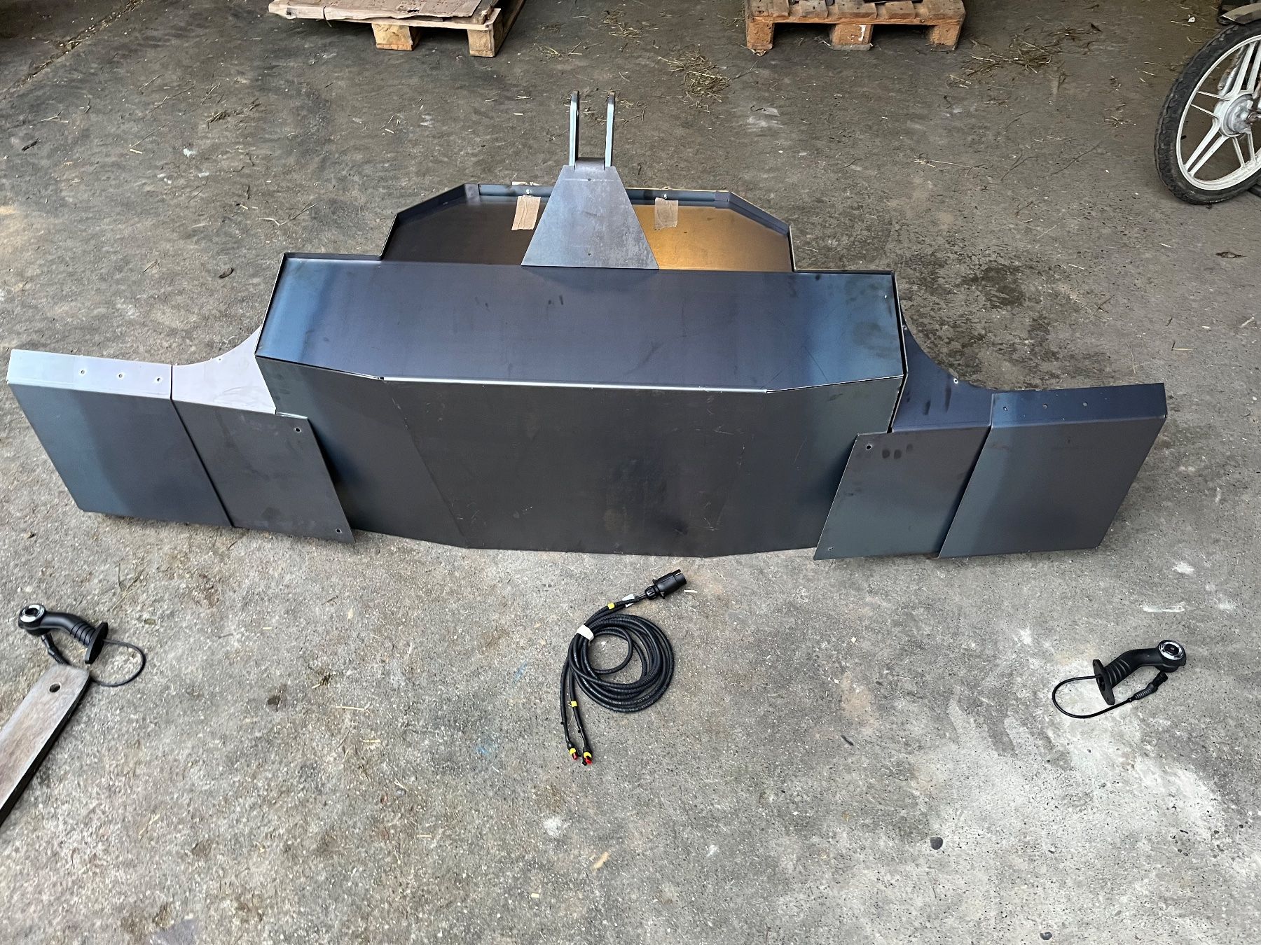 Trattori: Frontgewicht Bumper Bausatz 750kg – Usato da Krauchthal venduto da steyrpower92 2