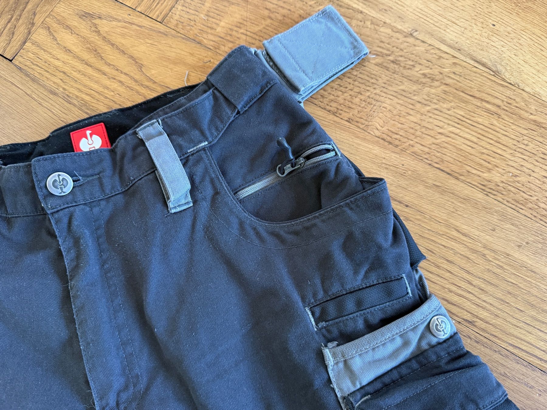 Engelbert Strauss Pantaloni: Kurze Engelbert Strauss Hose, Größe 44 E. S. Motion Herren – Usato da Ennetbaden venduto da mapa05 3