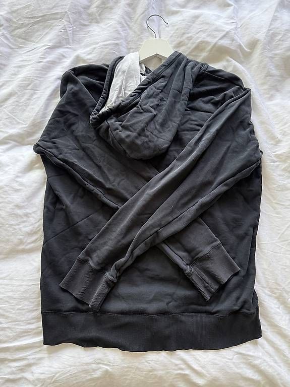 Maglioni & Felpe: Nike Sweatshirt – Usato da Münchenstein venduto da Daffr 1