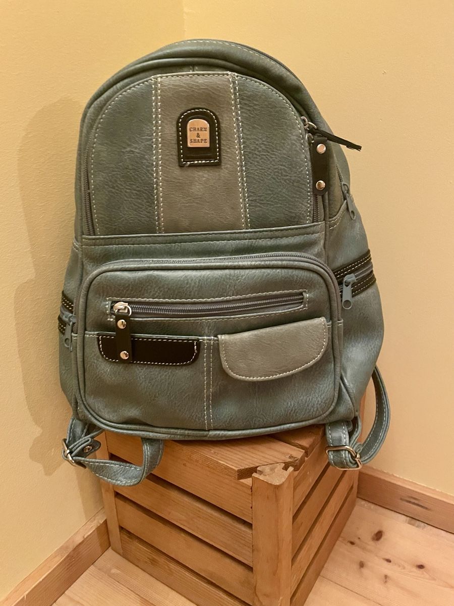Taschen für Damen: Handtaschen und Rucksack als Set – Gebraucht aus Mollis von cava10 1