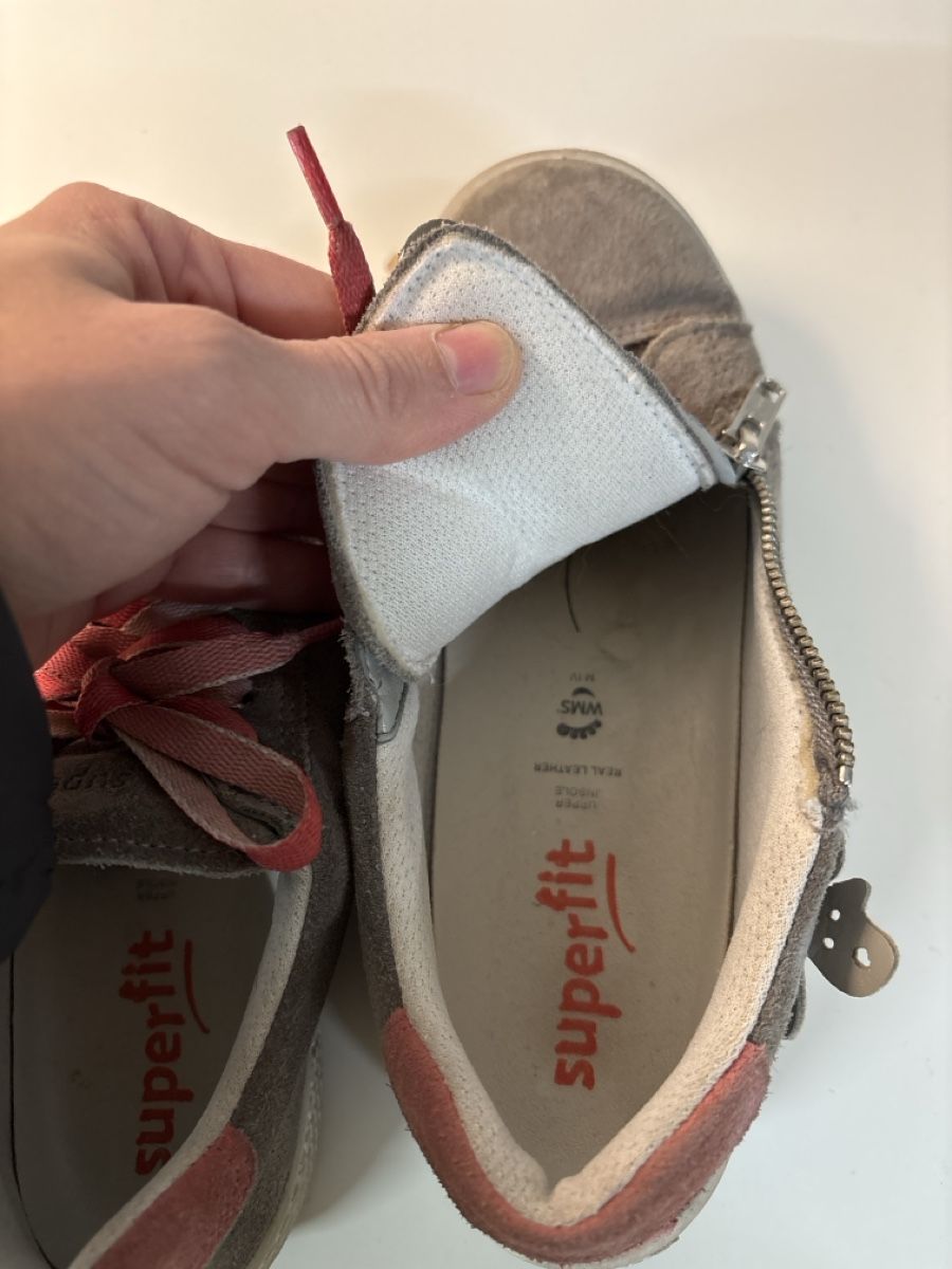Superfit Scarpe per ragazze: Superfit Schuhe, Gr. 34 – Usato da St. Gallen venduto da heartbug 3