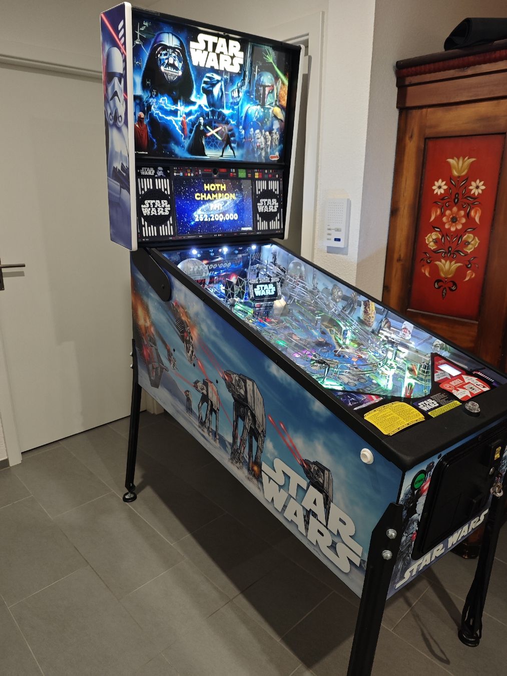 Stern Pinball Flipper: Stern Star Wars Premium Flipperkasten – Usato da Stetten AG venduto da marco_09 1