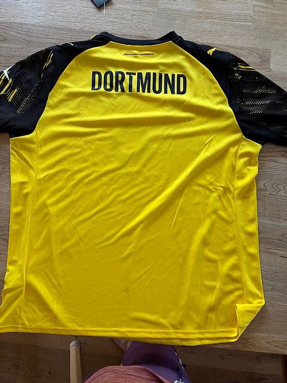 BVB Maillots de corps & Pantalons: Heimtrikot BVB 2025, original – Neuf avec emballage d'origine à Kreuzlingen par Brauni2010 2