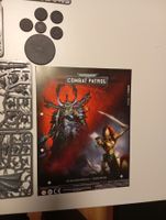Warhammer 40K: Chaos Dämonenprinz und 5 Eldar Todesfeen