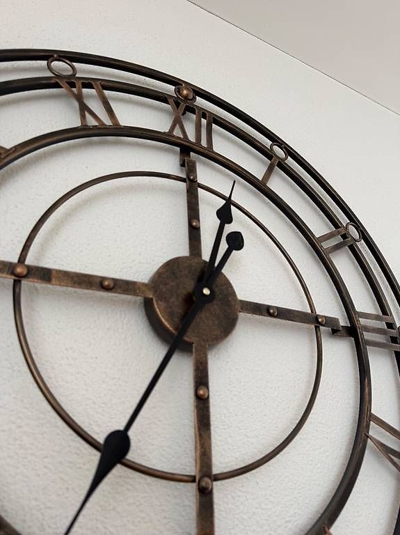 Orologi: Dekorative Uhr in Messing-Optik – Usato da Weggis venduto da coxxolino 2