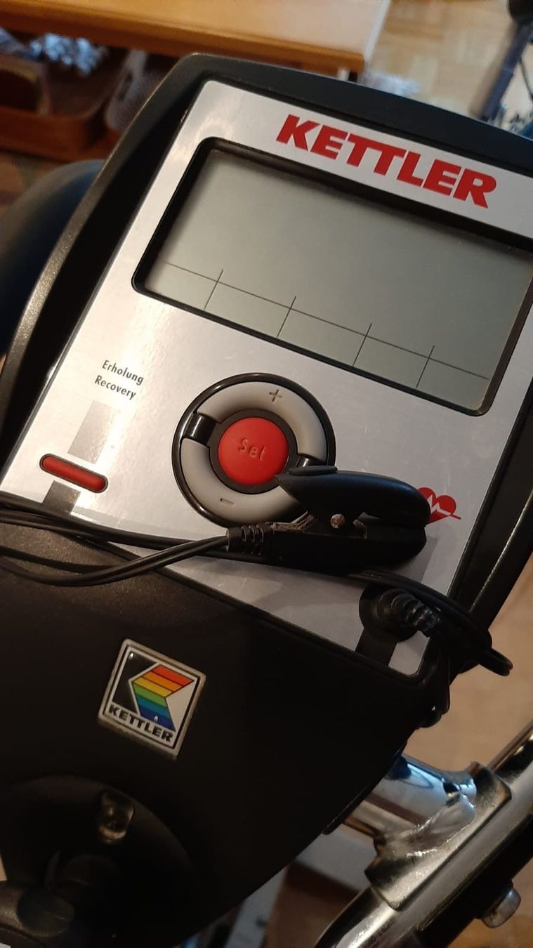 Hometrainer: Kettler Racer Hometrainer – Gebraucht aus Kloten von  3