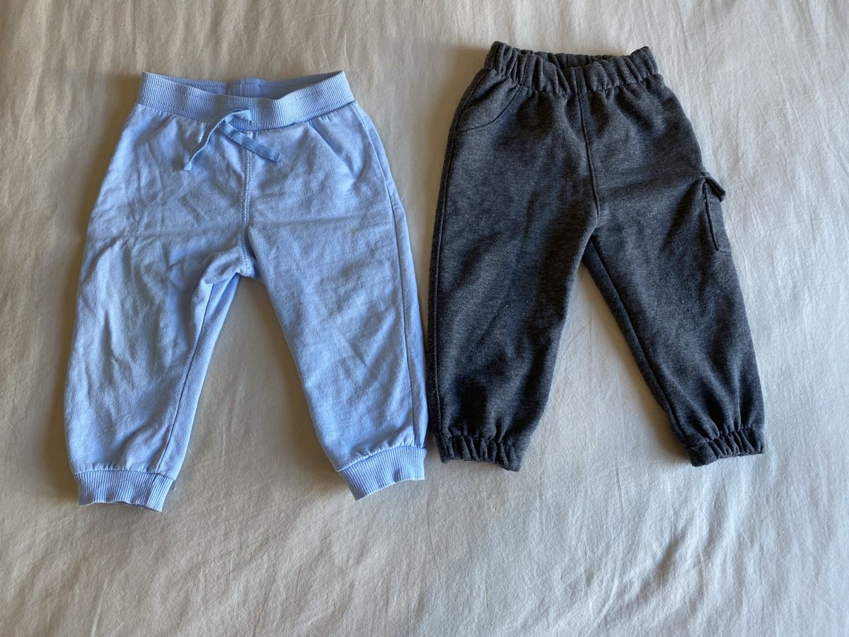 Pantaloni: Kinder-Jogginghose Größe 80cm – Usato da Studen BE venduto da par_f69n
