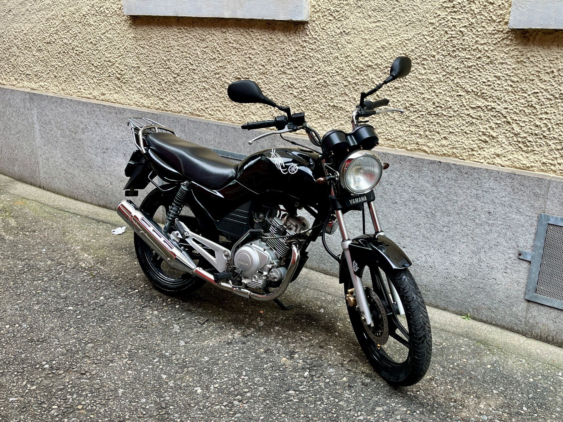 Yamaha Strada: Yamaha YBR 125 – Usato da Zürich venduto da dtrueb 1