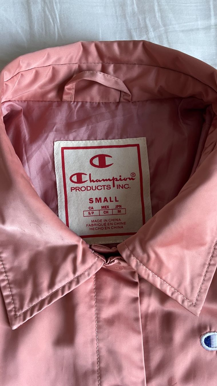 Champion Giacche: Champion Jacke Peach – Usato da Zürich venduto da lau_d8tb 2