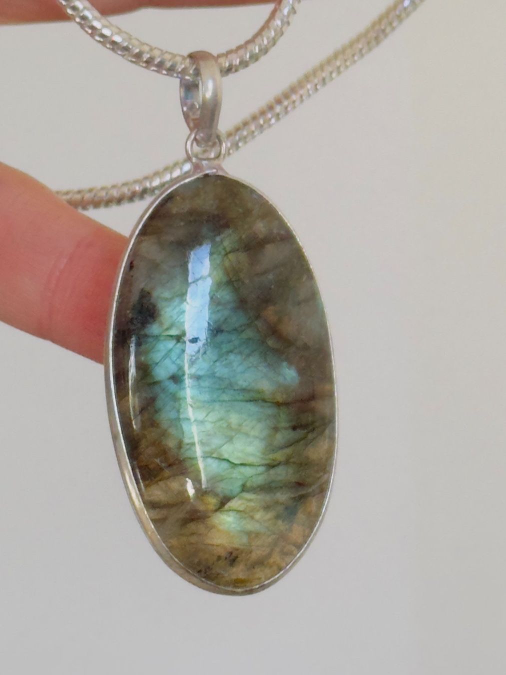 Catenine: Labradorite necklace – Nuovo e nell'imballaggio originale da Genève venduto da AGBERG