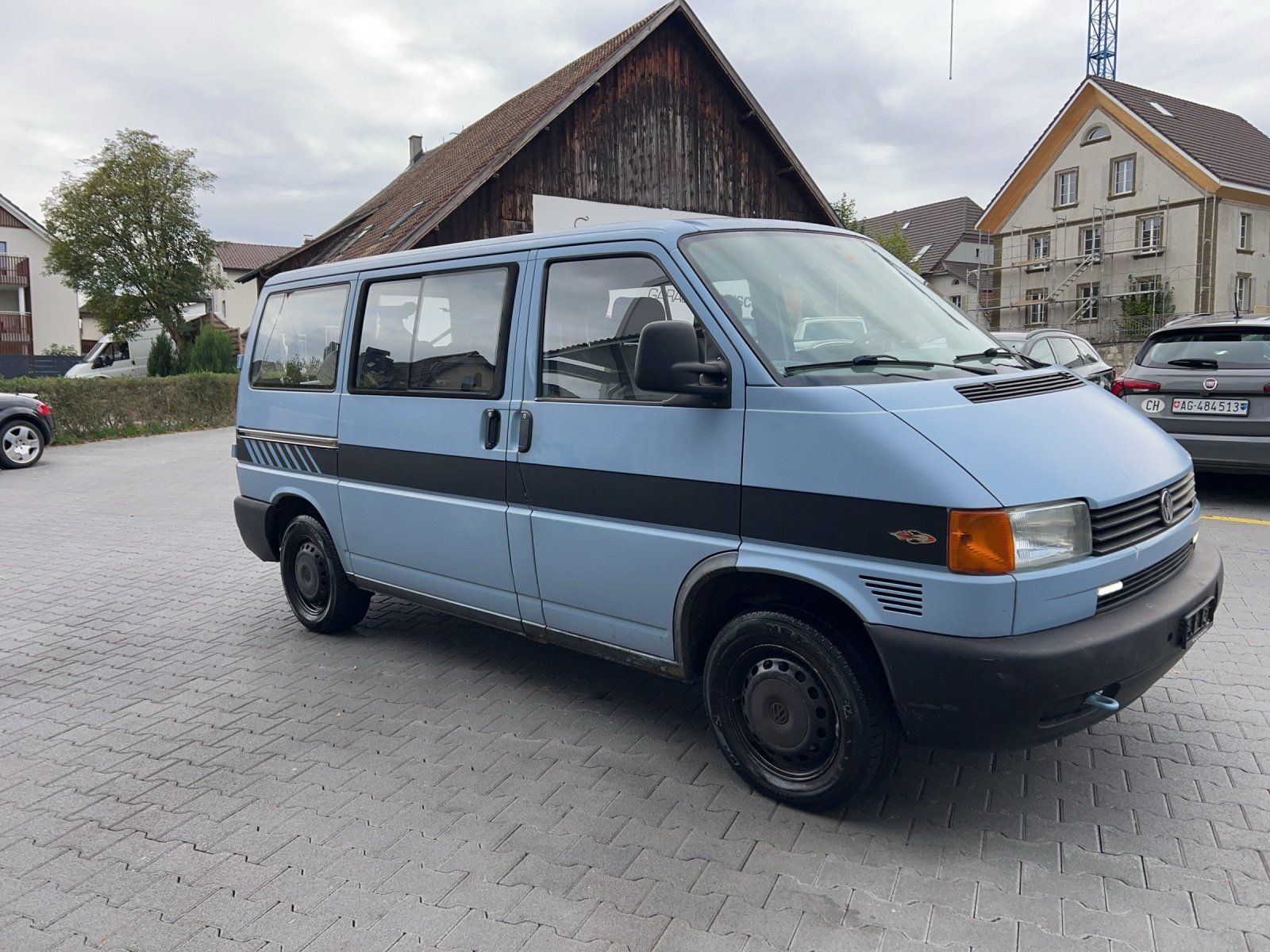 VW Automobili: VW T4 2.5 TDI / Automat – Usato da Kölliken venduto da Apollo74 5