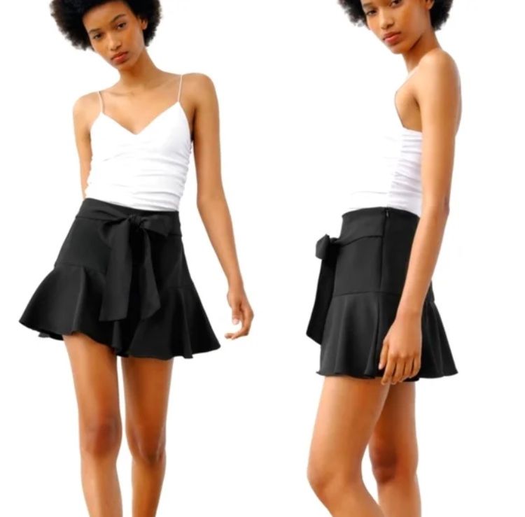 Zara Gonne: Bow Skort schwarz S/36 Zara – Usato da Zürich venduto da pwa_7qr5 2