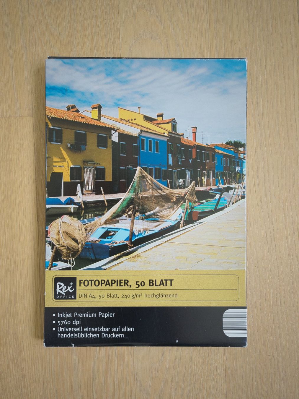 Carta: Universal Fotopapier ca. 40 Blatt – Usato da Birmensdorf ZH venduto da LucaToni02