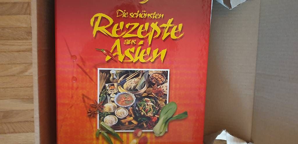 Ordner: Wok-Set neu plus Rezepteordner – Gebraucht aus Wallisellen von Richtema 1