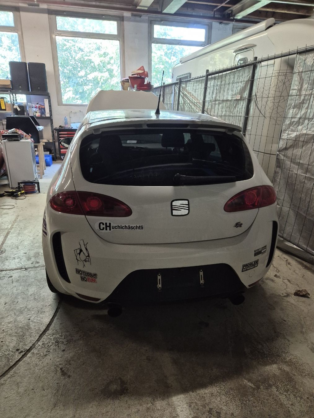 Seat Automobili: Seat leon 2.0fr tfsi  – Usato da Madiswil venduto da flu_5ly2 2