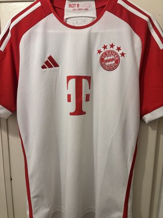 FC Bayern München Heim 23/24 Trikot Grösse L