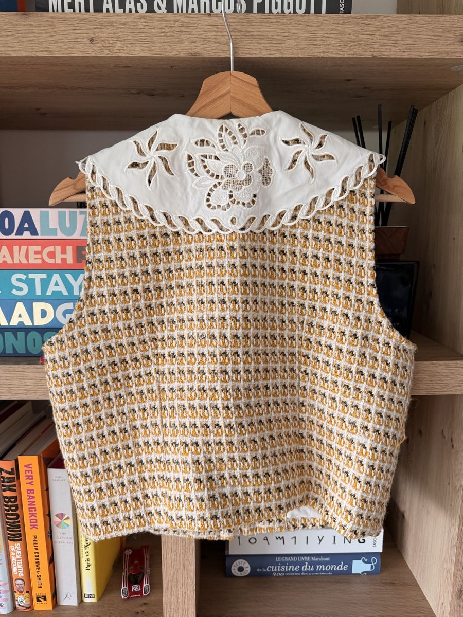 Top: Gilet en tweed S – Nuovo (secondo la descrizione) da La Croix (Lutry) venduto da secondhandZara 6