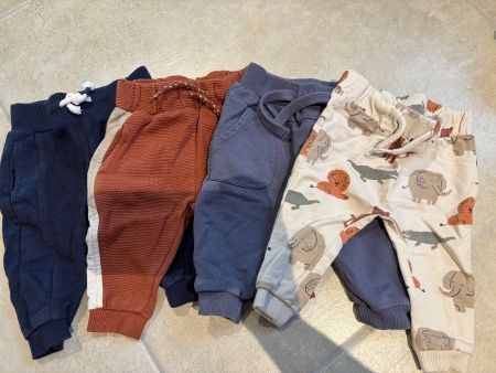 Lot pantalon bébé