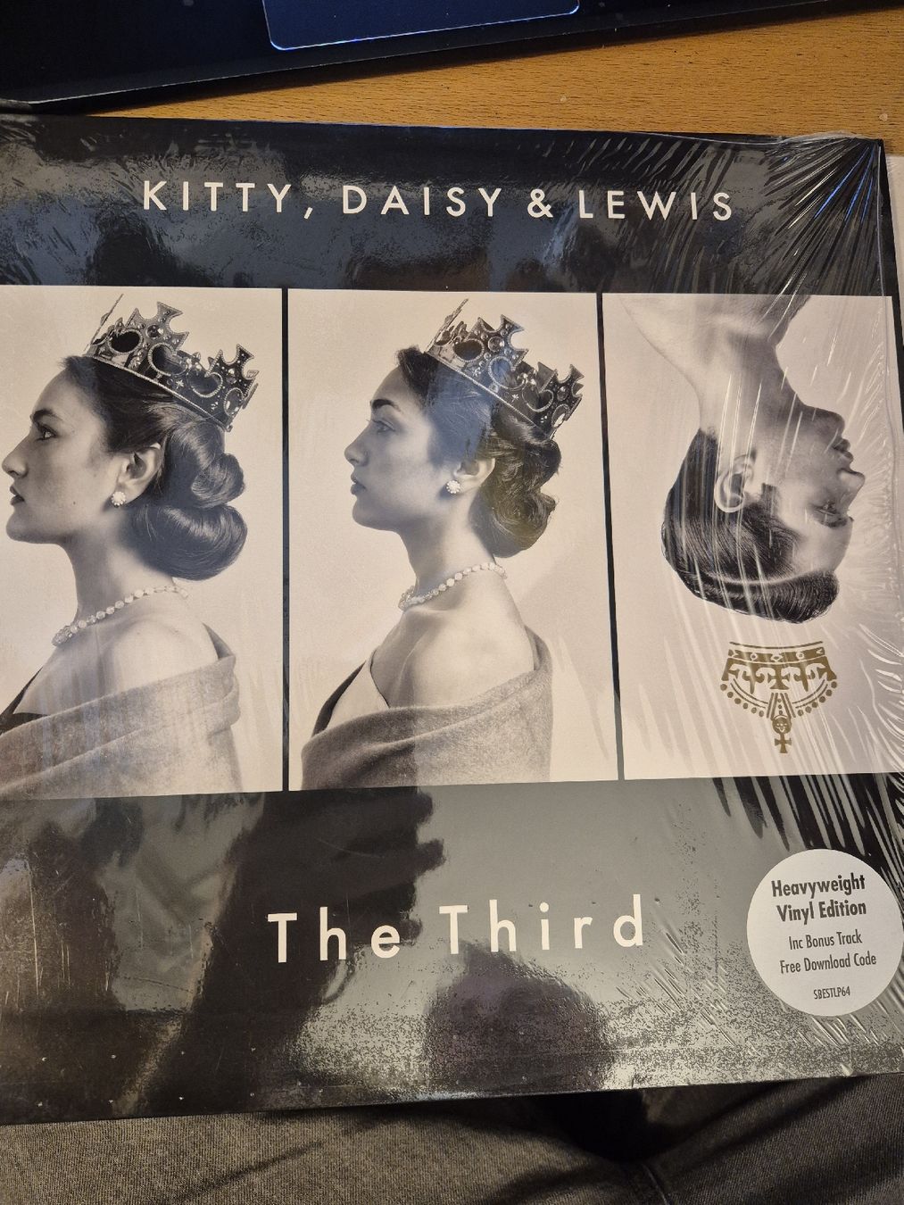 Schallplatten: Kitty Daisy & Lewis - The Third LP – Gebraucht aus Thun von Kissthis